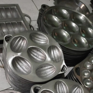 Cetakan Kue Ketapang 6 Lubang & Blimbing Bolu Kering Panggang