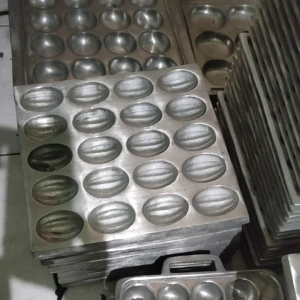 cetakan kue bolu ketapang L. 20 kotak blimbing kerang kering kumbang panggang