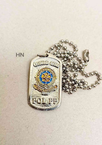 Kalung Logo Polpp: Desain Unik & Aksesoris Fashion Wanita