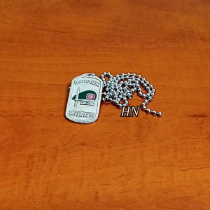 Kalung Logo Raider: Aksesoris Pria Desain Combat