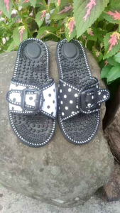 Sandal RefleksiSandal Selop Rematik Sandal Wanita Dewasa