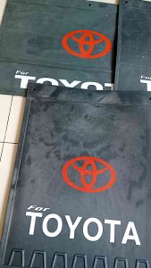 Karpet Roda Berkualitas Tinggi untuk Pernahan Lumpur Toyota Engkel Depan Belakang