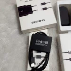 Charger Samsung 25W PD & 45W C to Type C Fast Charging Original Travel C to C