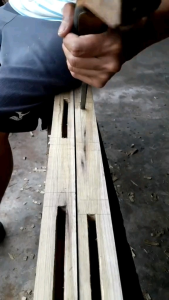 Dudukan Bor Bobok Kayu