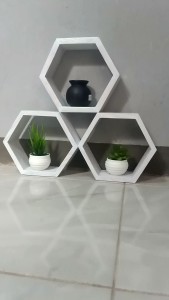 Rak Dingding Hexagonal Hiasan Dingding Aesthetic Rak Dingding Kayu