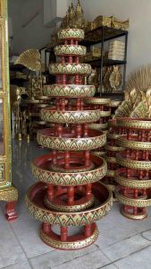 ขันโตกไม้ พานไม้ พานล้านนา ขนาด 5 6 8 10 12 14 16 18 นิ้ว สีแดงโบราณ ลายบัว (ราคาต่อใบ) พานไหว้ครู เดินเส้นทอง แต่งคริสตัล Wooden Tray Thai Handmade