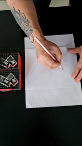 *สินค้าสต็อก ยางลบ ยางลบดินสอ ยางลบคุณภาพ 1 กล่อง มี 10 ชิ้น สินค้าพร้องส่ง