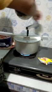 panci popcorn pengaduk manual