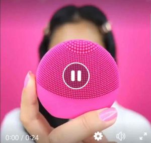 SET OF 2:FOREÖ LUNA FOFO SMART CLEANSING BRUSH AND FÓREO UFO MINI