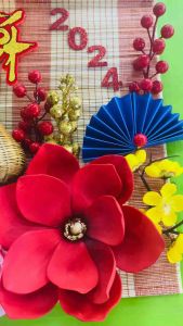 Mành tre trang trí Tết mẹt tre vòng hoa đào đông trang trí Tết