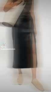 Rok Serut Kulit Midi Rok Pensil Korea Rok Span Rok Panjang Belahan Tinggi Samping Sedang Terbaru Bahan Rok Semi Kulit by Khalisa Fashion Holic