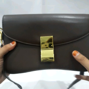 Tas Selempang Wanita Fashions Murah/ Tas Import Kekinian / Tas fashion korea