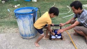 เครื่องพ่นยาแบบพกพา 768 พร้อม ลากสาย 2 จังหวะ P-768 Mitsuchark ราคาสัมผัส 10 เมตร มากขึ้น คุณปิดกันพ่านตามที่คุณต้องการ 768