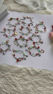 สร้อยข้อมือลายคริสต์มาส Christmas Diy