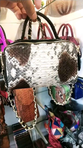 Tas Doctor 18: Tas Kesehatan untuk Dokter