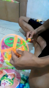 20 pcs mainan kitiran terbang jumbo / baling ufo terbang