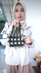 Dompet Rajut Tali Kur Jinjing Motif Timbul