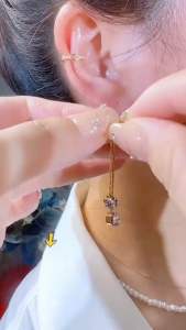 A13 (Beli 2 dapat Bonus) COD Anting bunga rumbai titanium