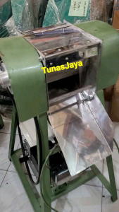 Mesin Parut Kelapa Serbaguna+Mesin Bensin GX160 Siap Pakai