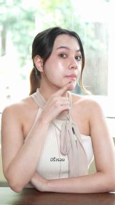 [4 แถม 4] d2YOU Anti-Aging Hyaluronic Acid Patch มาส์กแผ่นแปะ ผิวดูยกกระชับ ริ้วรอยดูลดเลือน ใต้ตา ตีนกา ร่องแก้ม หน้าผาก ระหว่างคิ้ว - Microneedle Technology