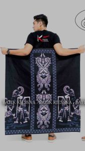 Sarung Batik Motif Wayang Petruk - Sarung Batik Pria - Sarung Batik Dewasa