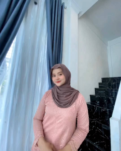 Setelan 1Set Kebaya Modern Style Kerah V Neck Size M-3XL Kebaya Wisuda