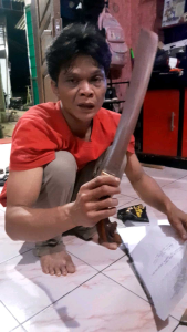 Golok sembelih super tajam per baja asli multi pungsi