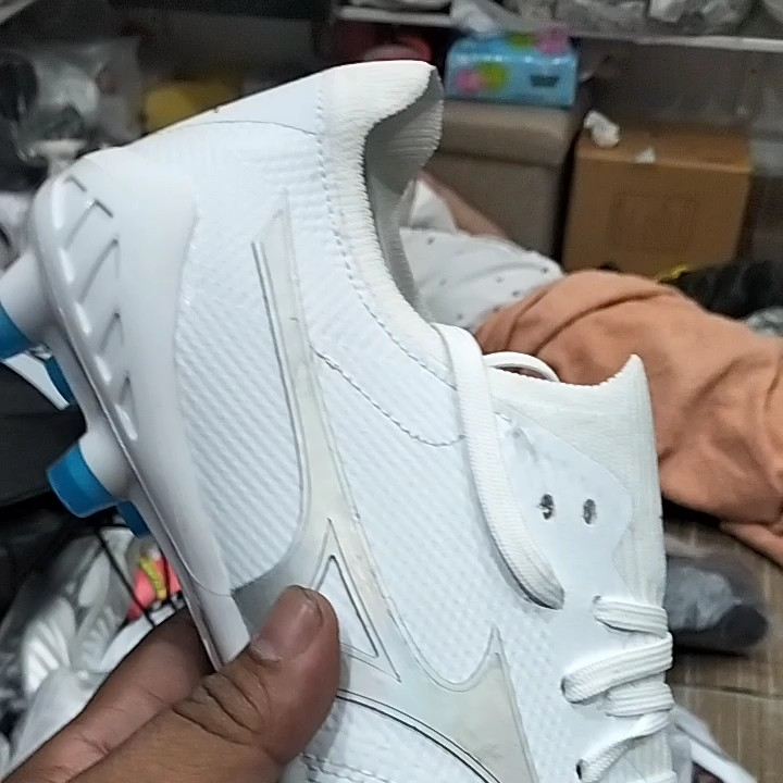NEW👟⚽️รองเท้าบอลสตั้ดมิซูโน่made in Japan รุ่นคอยืด หนังวัวแท้ หนังนุ่ม ...