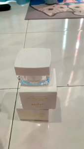 敏感肌 痘痘肌 保湿素颜霜 懒人底妆必备款