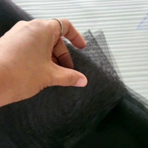 มุ้ง ไฟเบอร์ อย่างดี สีดำ มุ้งกันยุง แบ่งขาย