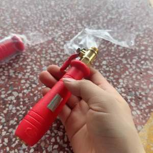 Phụ kiện bình phun thuốc sâu Máy phun : khoá cần 13.8 và tay nắm QM xịn