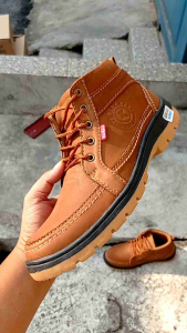 SEPATU PRIA KULIT DEWASA TERBARU