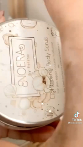 Noera Lightening Body Scrub | Scrub Pemutih Badan BPOM