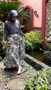 Baju Wanita Sweater Rajut & Batwing Import: Style Musim Dingin dengan Handini Fashion