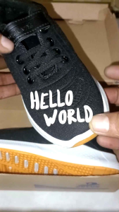 SEPATU SNEAKERS KANVAS KARET 32-39 LENTUR SPORT SEKOLAH DAN FASHION HITAM POLOS DAN HITAM PUTIH