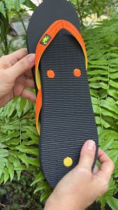 รองเท้าแตะฟองน้ำยางพาราแท้ หูทูโทน ส้ม/เหลือง