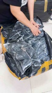 Quần short jean nữ quần jean co giãn thêu gấu màu đen dễ mix đồ phong cách Hàn Quốc