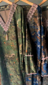 Abaya Sholat Matt Satin Velvet Bahan Mengkilap & Renda Exclusiv