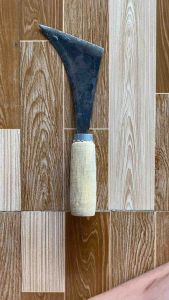 Trét làm cỏ cắt cỏ