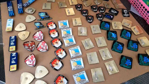 PIN KUNINGAN CUSTOM: Aksesoris Kuningan Premium