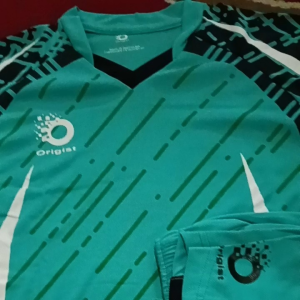 Jersey Anak Futsal & Setelan Olahraga Junior: Peralatan Olahraga Anak Usia 4-13 Tahun