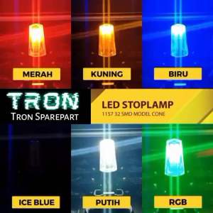 Lampu Rem Stop Model Piramida Nyala 2 Mode Running & Flash Arus Dc 12 Volt Socket Kaki 2 (1157)