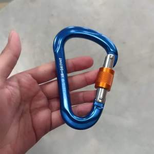 carabiner สกรูล็อคเกลียวปีนเขา 24 KN  กลางแจ้งปีนเขาล็อค