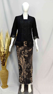 Kebaya Kutu Baru Lengan 7/8 & Kebaya Brukat Modern