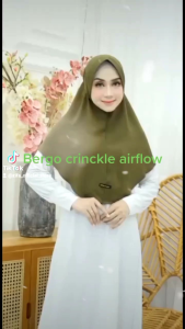 Hijab bergo pad tali crinckle airflow/jilbab instan polos standar