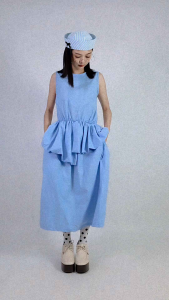 เดรสเเขนกุดตัวยาว