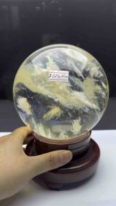 Cầu thủy tinh núi lửa vàng- Mệnh thổ và kim- 252kg- 12cm- để bàn làm việc phòng khách...