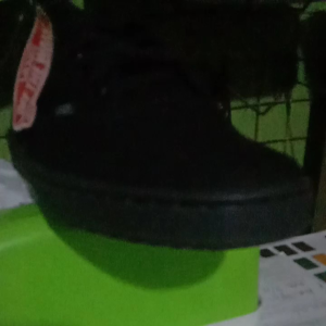 Sepatu Santai Vans Classic: Pilihan Terbaik untuk Aktivitas Sehari-hari