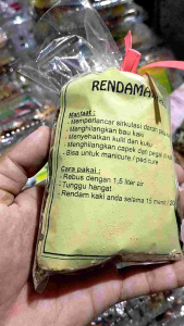 rendaman kaki - rendam kaki untuk relaksasi - hilangkan pegal kaki - atasi bau kaki - pedikur - perawatan spa