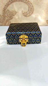 Thai Silk Amulet Box Bracelet Jewelry Size 8*10*4cm泰式丝绸首饰盒或佛牌盒Kotak Sutera Thai